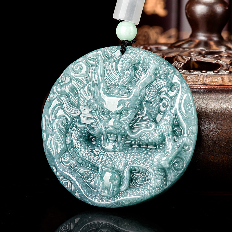 Burmese Jadeite Dragon Pendant - đánh giá và giá Vintage Necklace