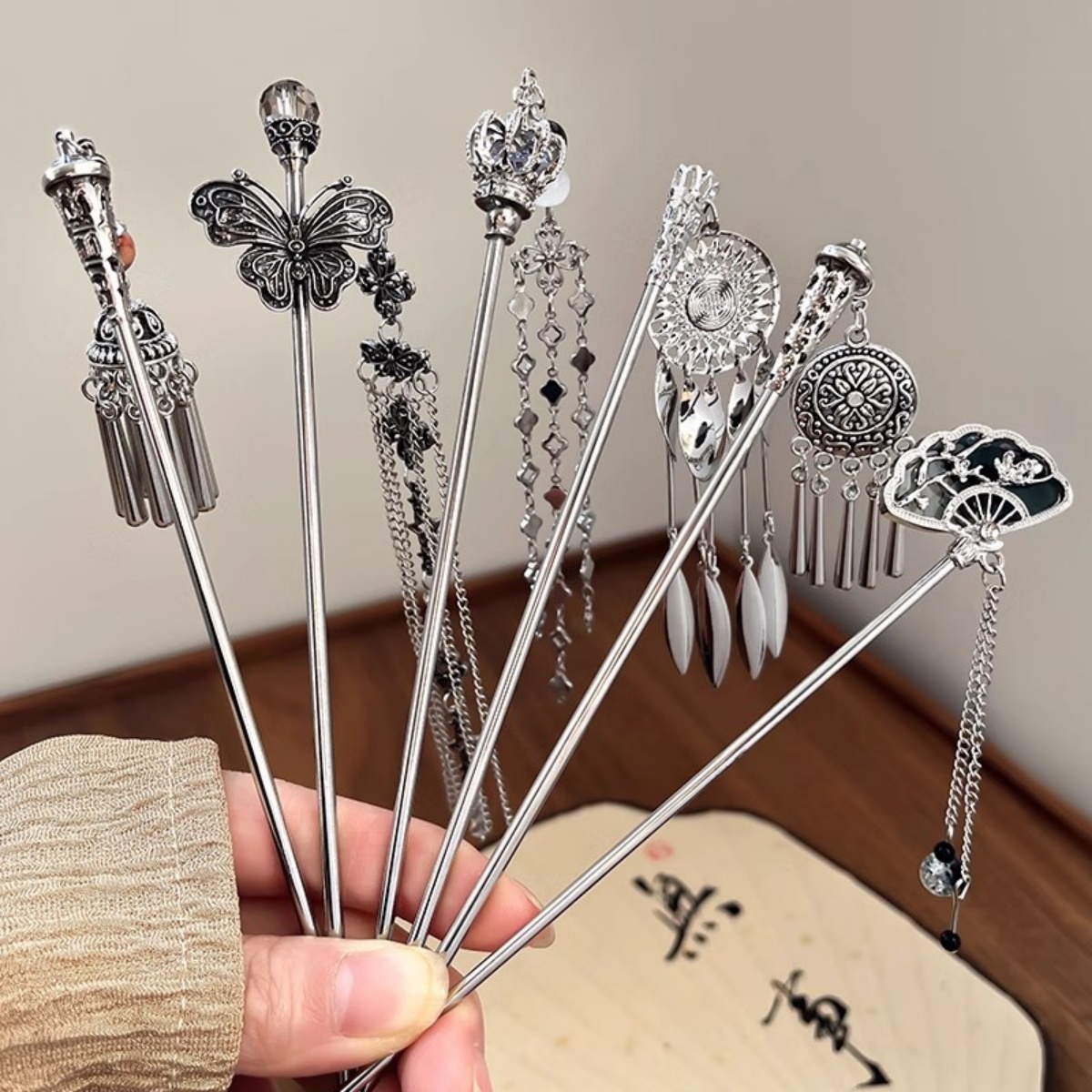 Elegant Women's Hairpin Antiqu - đánh giá và giá Vintage Collectible Item