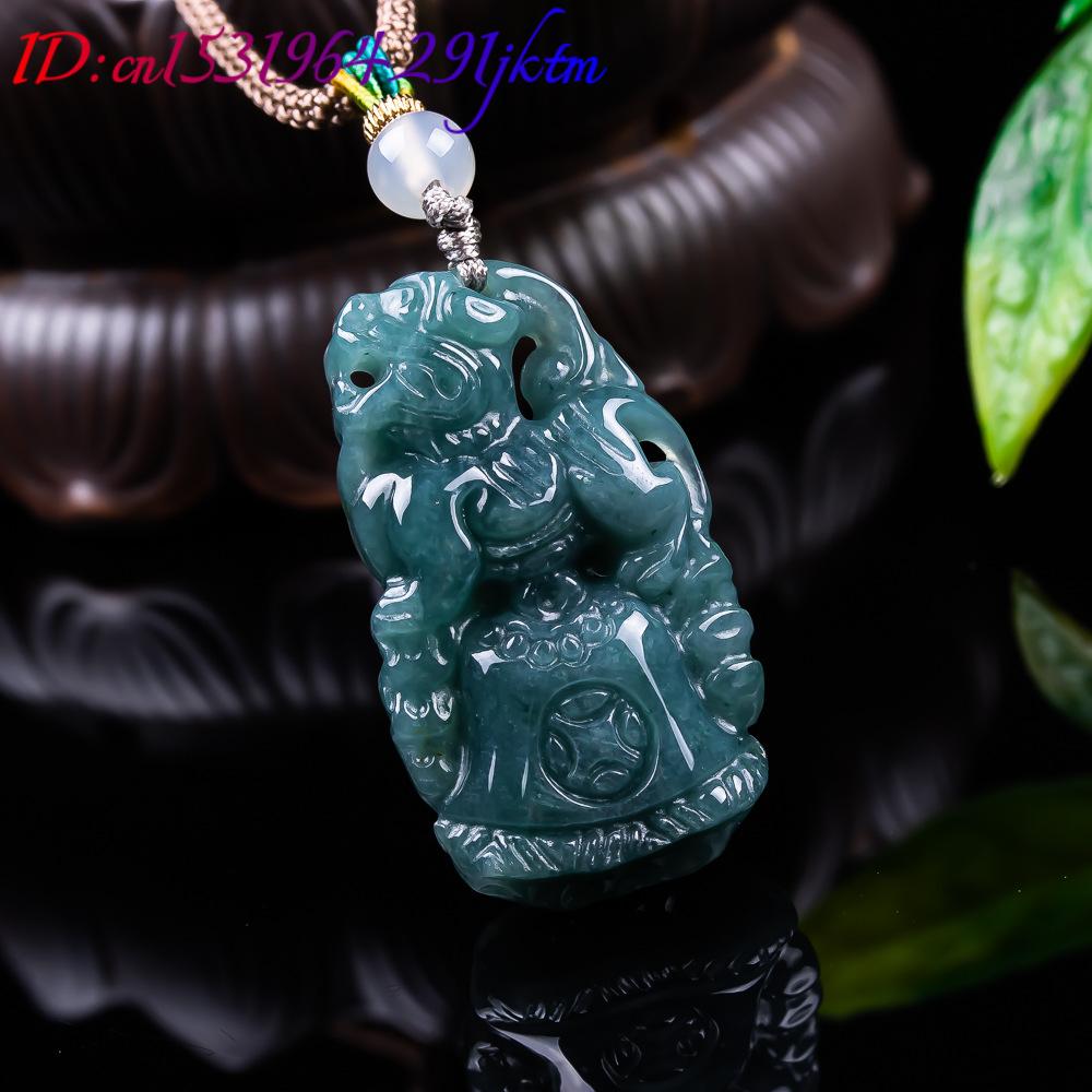 Burmese Jadeite Pixiu Pendant  - đánh giá và giá Vintage Necklace