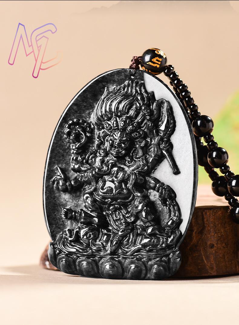 Myanmar Jadeite Guardian Deity - đánh giá và giá Vintage Necklace