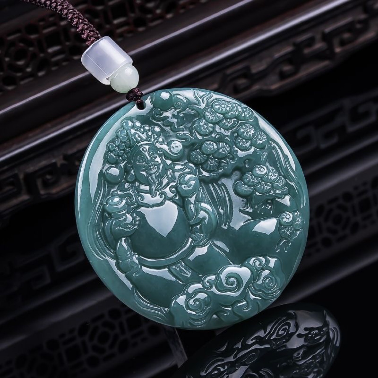 Burmese Jadeite God of Wealth  - đánh giá và giá Vintage Necklace