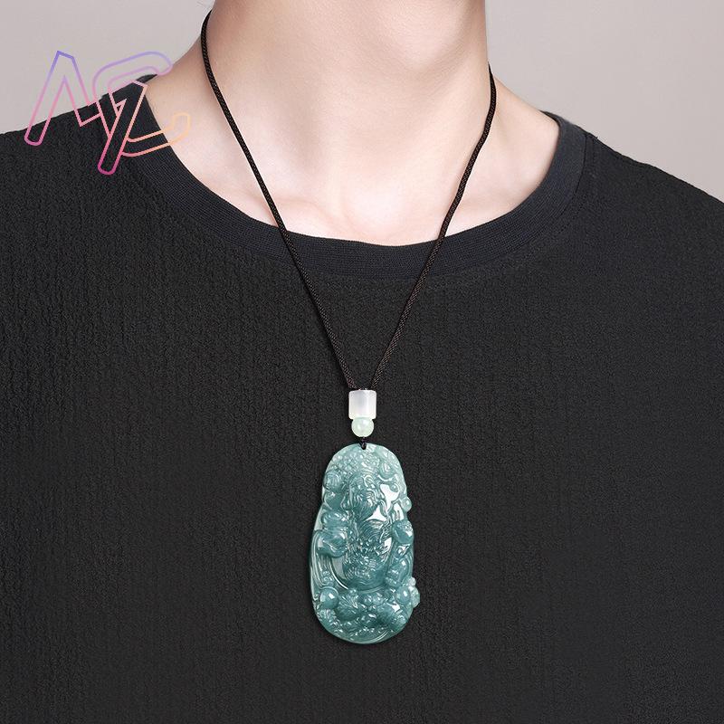 Myanmar Jadeite God of Wealth  - đánh giá và giá Vintage Necklace